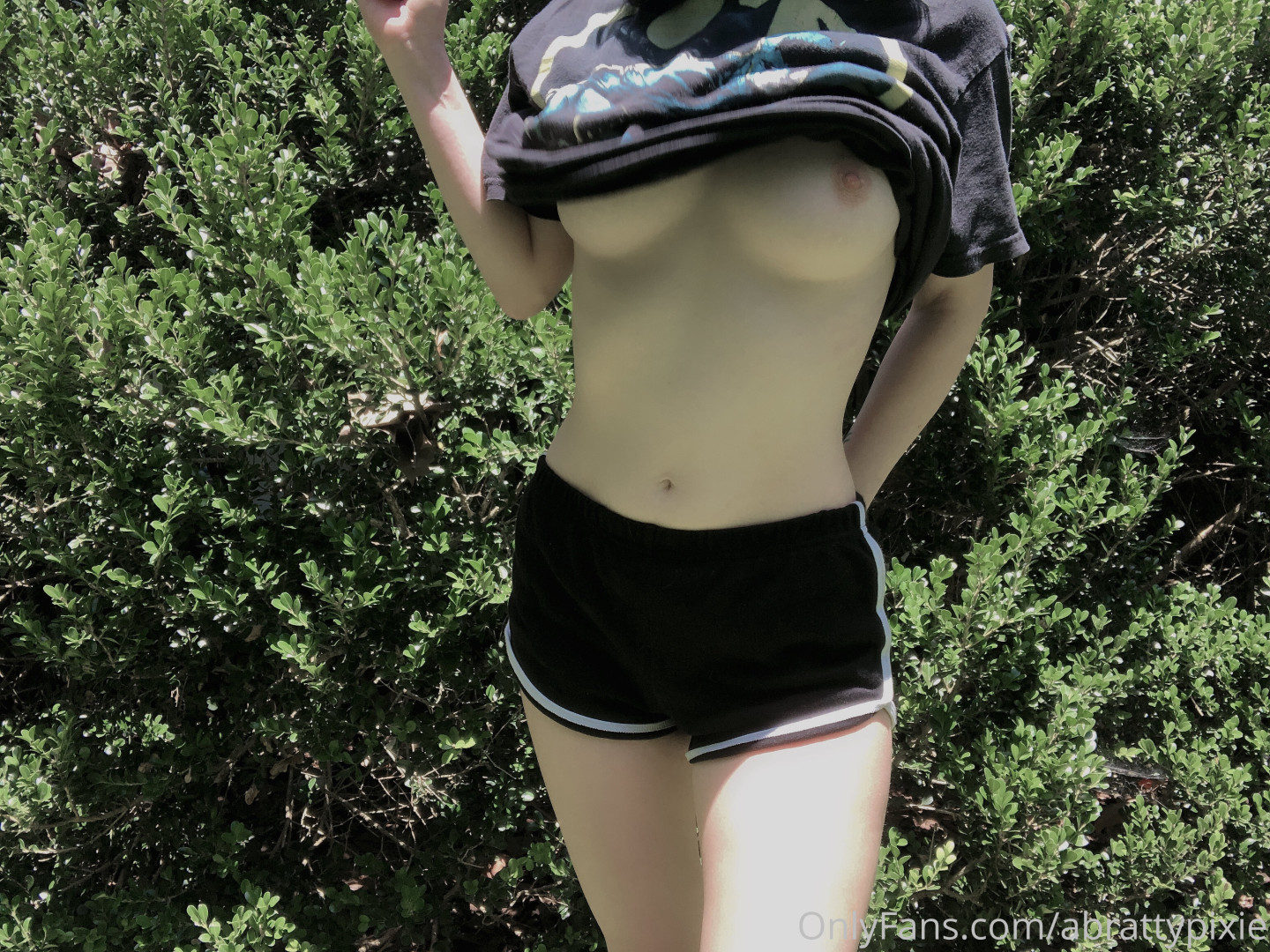 Photo by abrattypixie published on October 16,2023 21:59:08 - BestThots