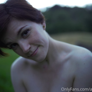 claire_moulin #9090307