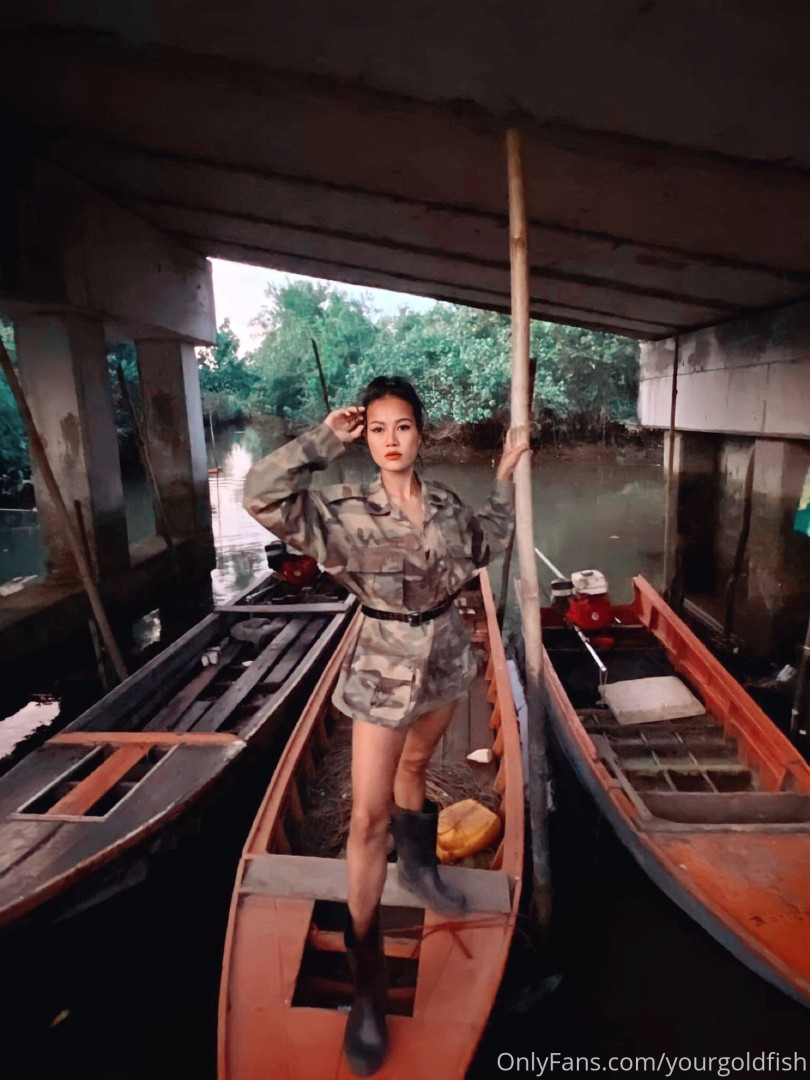 Photo by yourgoldfish published on May 15,2023 18:49:59 - BestThots