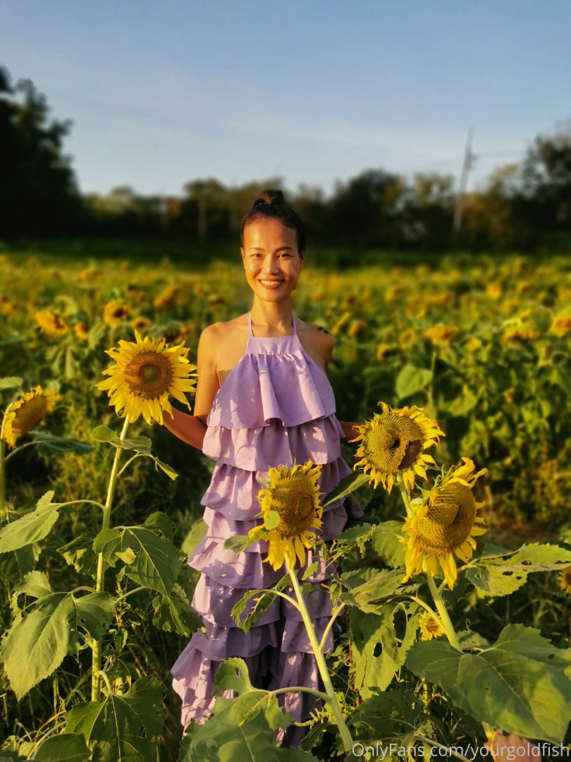 Photo by yourgoldfish published on May 15,2023 18:50:24 - BestThots