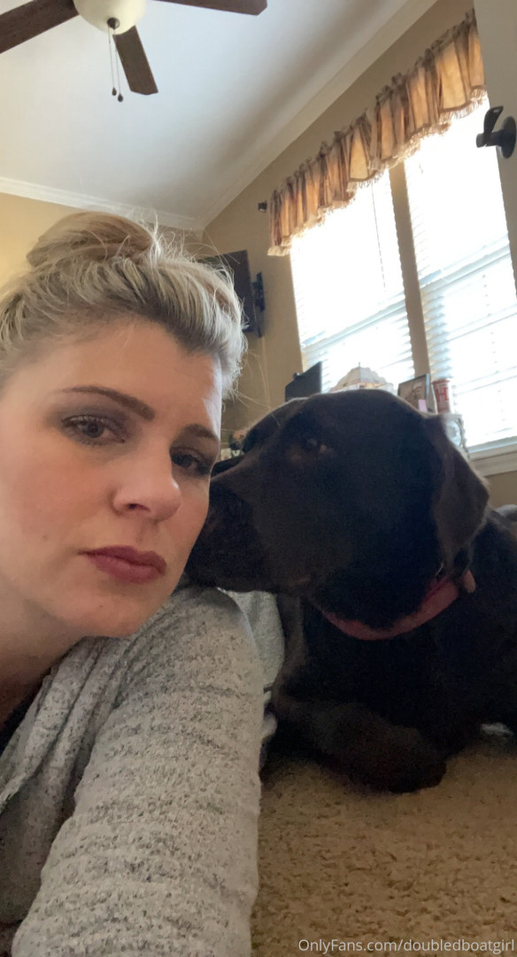 Photo by doubledboatgirl published on July 14,2023 00:05:43 - BestThots