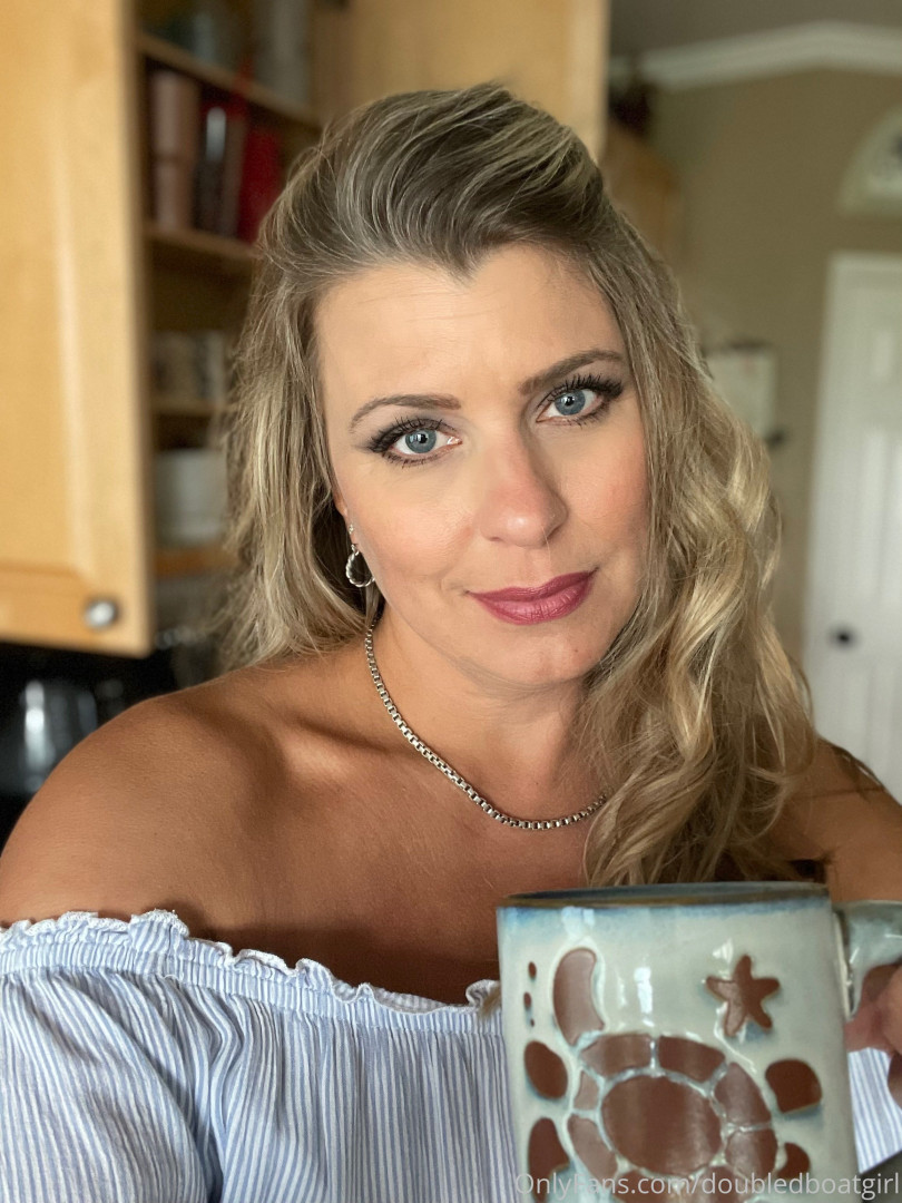 Photo by doubledboatgirl published on July 14,2023 00:07:53 - BestThots