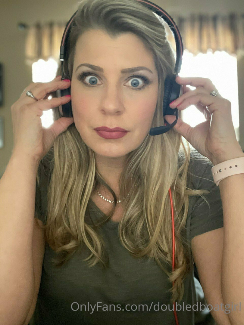 Photo by doubledboatgirl published on July 14,2023 00:07:58 - BestThots