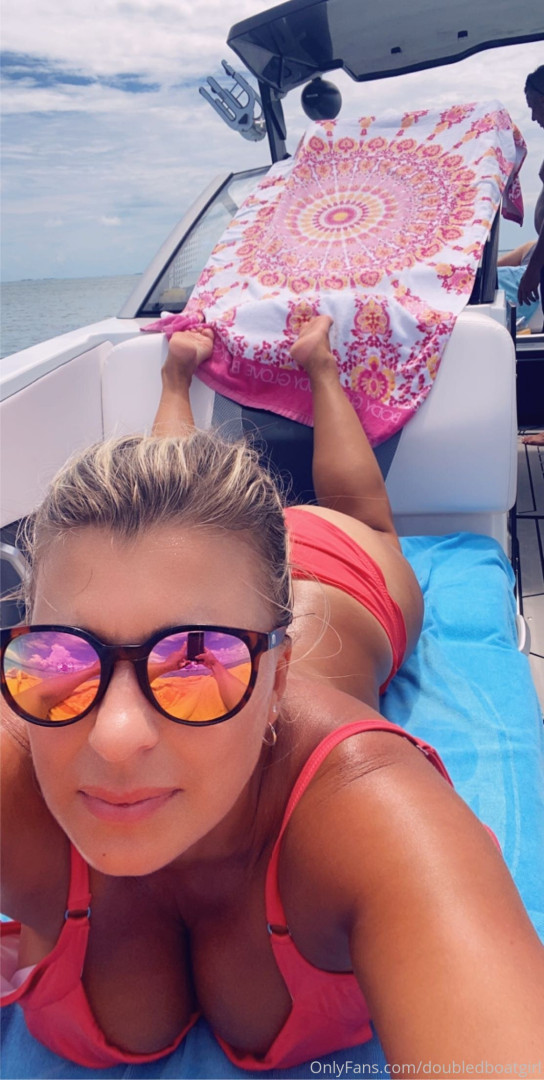 Photo by doubledboatgirl published on July 14,2023 06:17:44 - BestThots