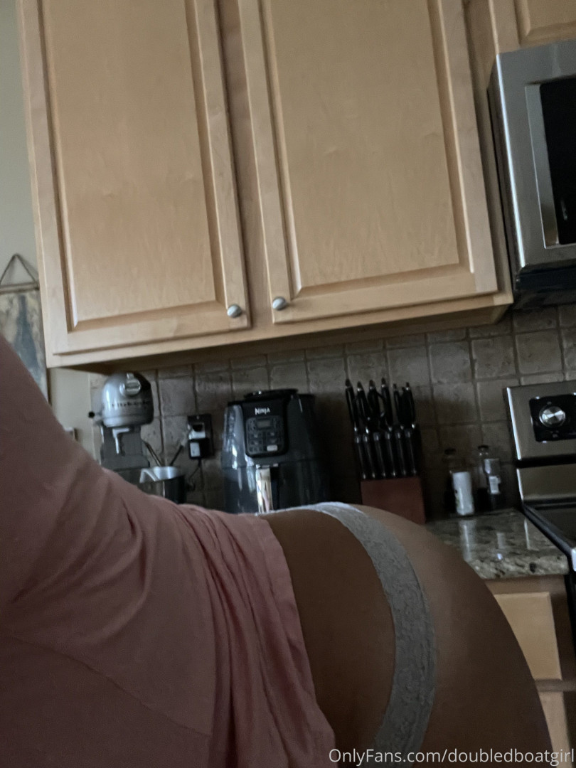 Photo by doubledboatgirl published on July 14,2023 06:30:56 - BestThots