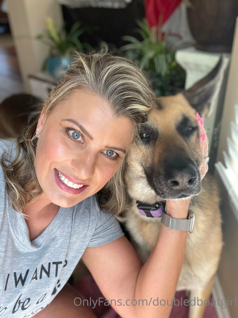 Photo by doubledboatgirl published on July 14,2023 07:22:31 - BestThots