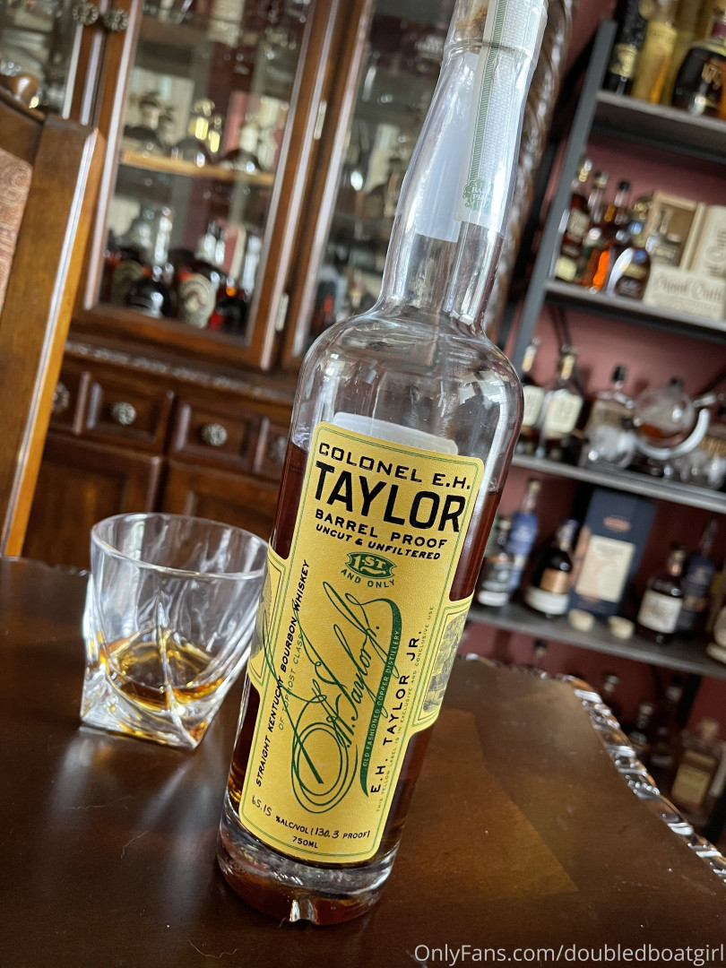 Photo by doubledboatgirl published on July 14,2023 07:23:19 - BestThots