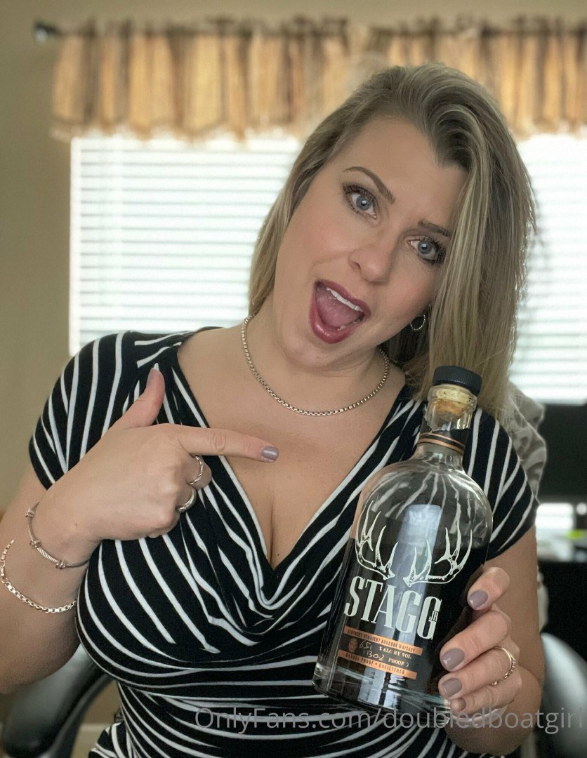 Photo by doubledboatgirl published on July 14,2023 07:24:51 - BestThots