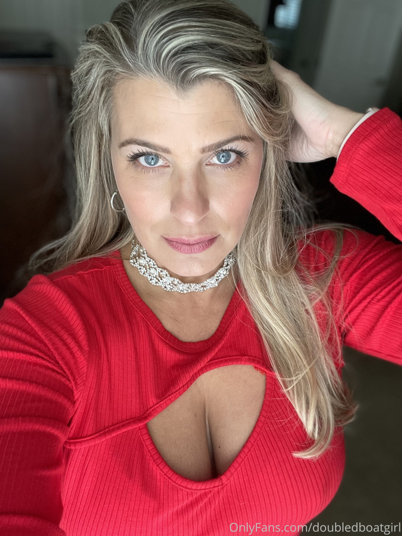 Photo by doubledboatgirl published on July 14,2023 07:27:54 - BestThots