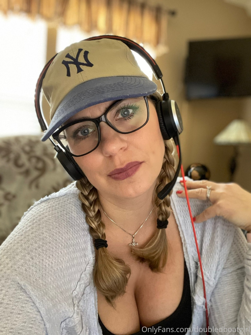 Photo by doubledboatgirl published on July 14,2023 07:28:22 - BestThots