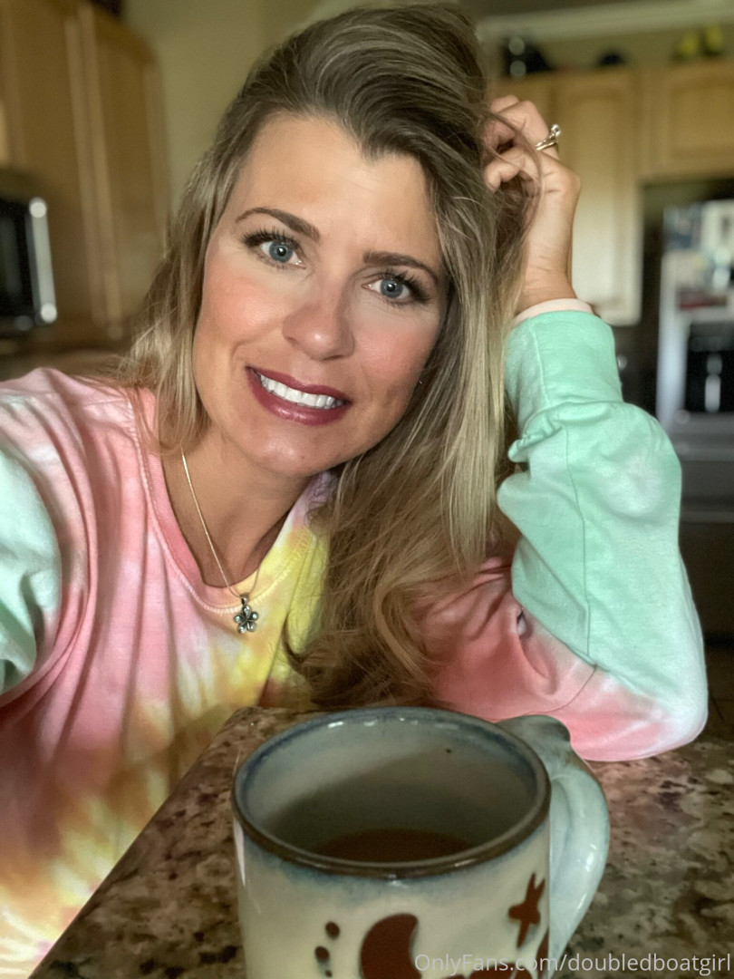 Photo by doubledboatgirl published on July 14,2023 07:29:04 - BestThots