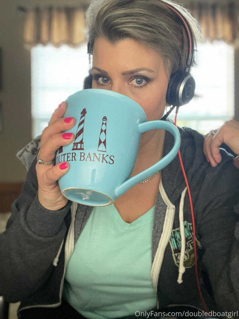 Photo by doubledboatgirl published on July 14,2023 07:32:09 - BestThots