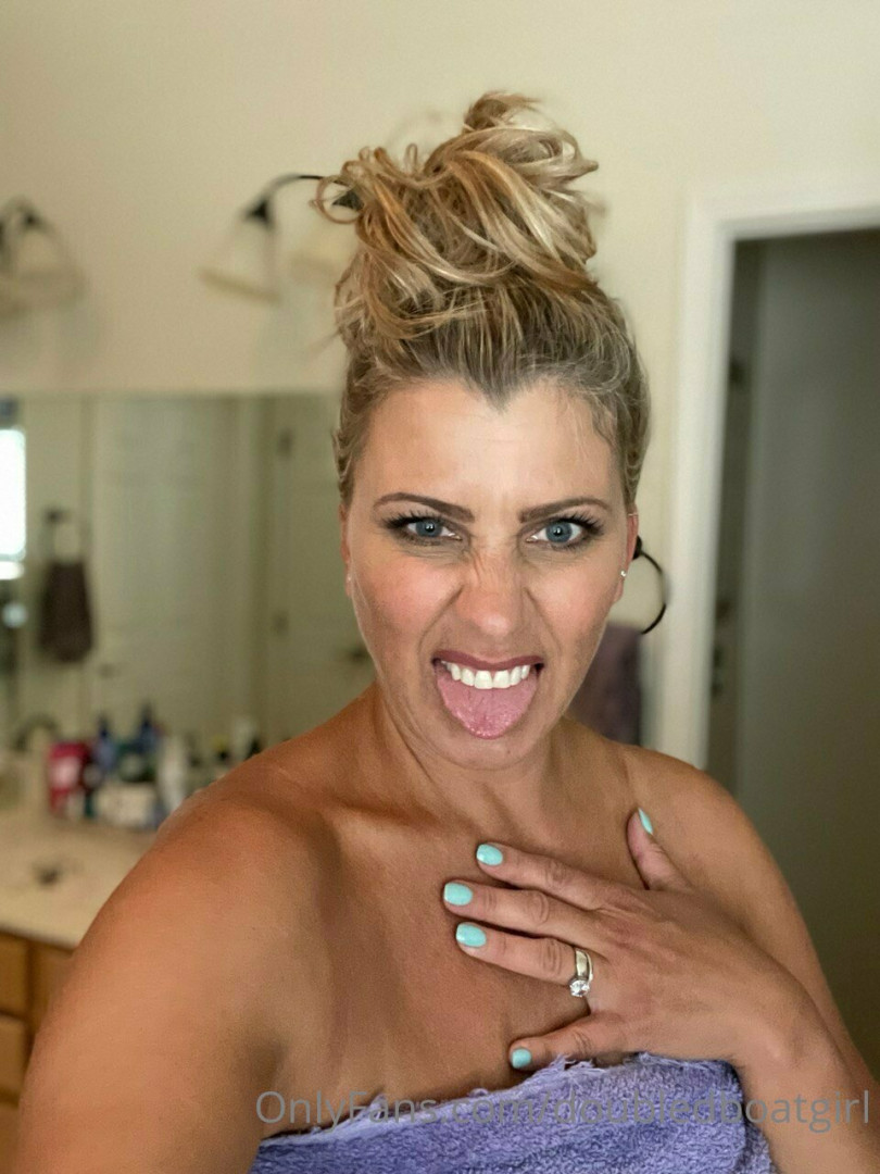 Photo by doubledboatgirl published on July 14,2023 07:35:18 - BestThots