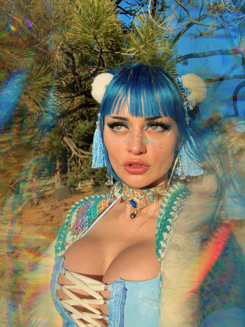 Photo by jewelzblu published on August 31,2023 05:35:39 - BestThots