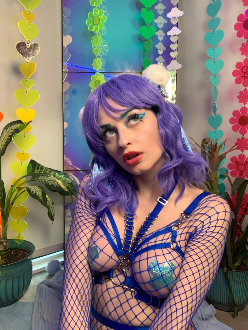 Photo by jewelzblu published on August 31,2023 08:21:40 - BestThots