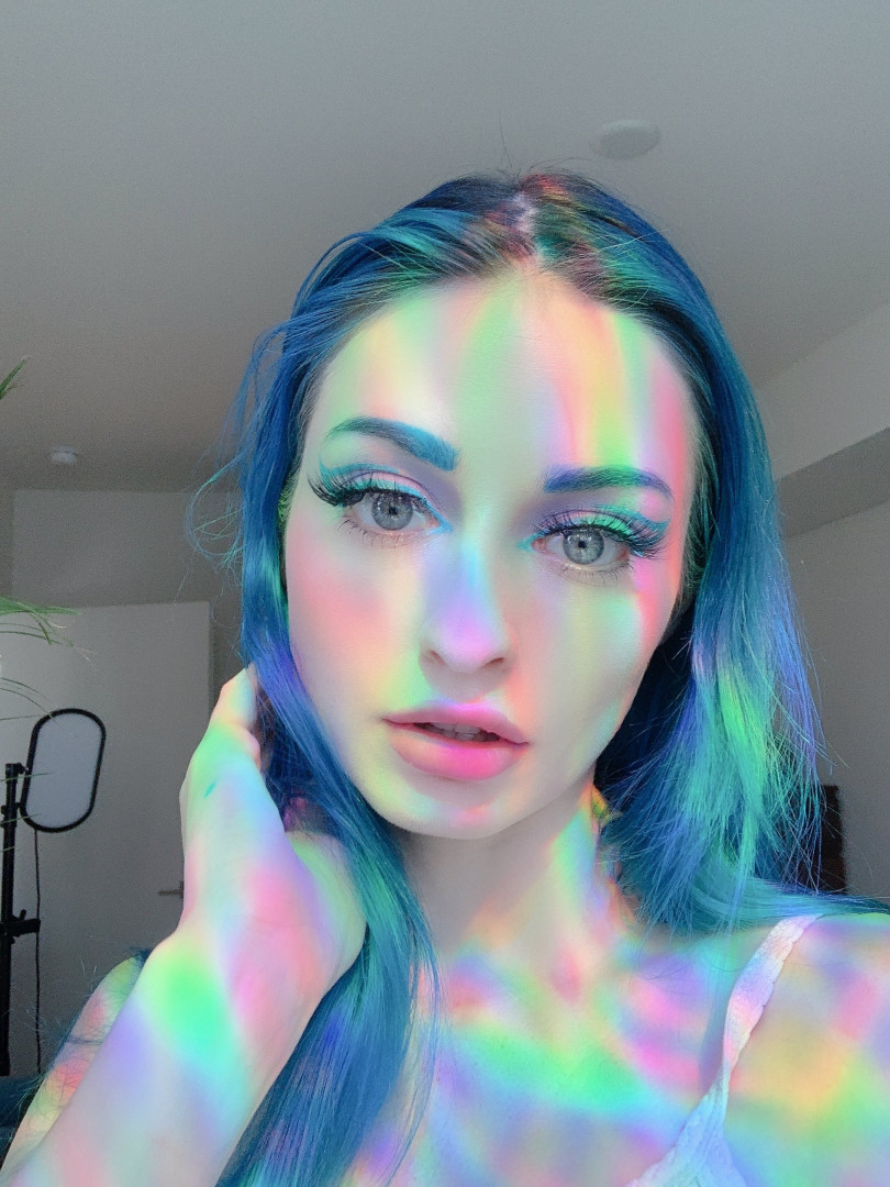 Photo by jewelzblu published on August 31,2023 10:11:03 - BestThots