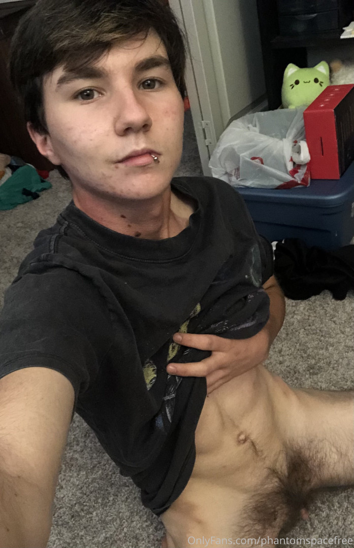 Photo by phantomspacefree published on May 19,2023 12:34:10 - BestThots