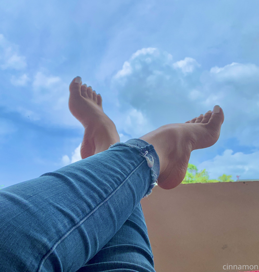 Photo by cinnamonfeet2 published on June 20,2023 15:20:10 - BestThots