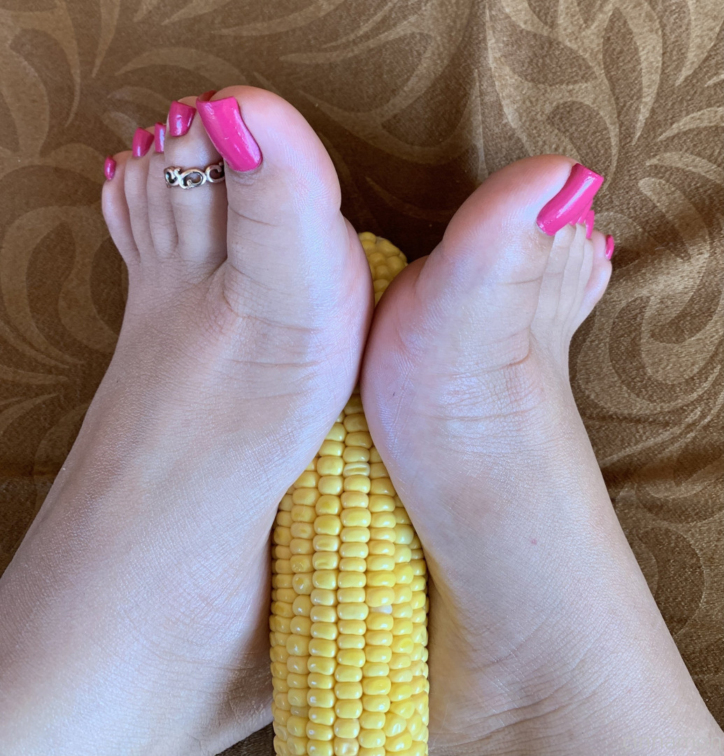 Photo by cinnamonfeet2 published on June 20,2023 15:24:52 - BestThots