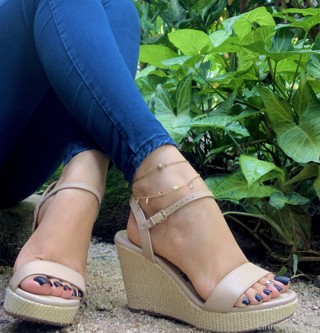 Photo by cinnamonfeet2 published on June 20,2023 15:31:50 - BestThots