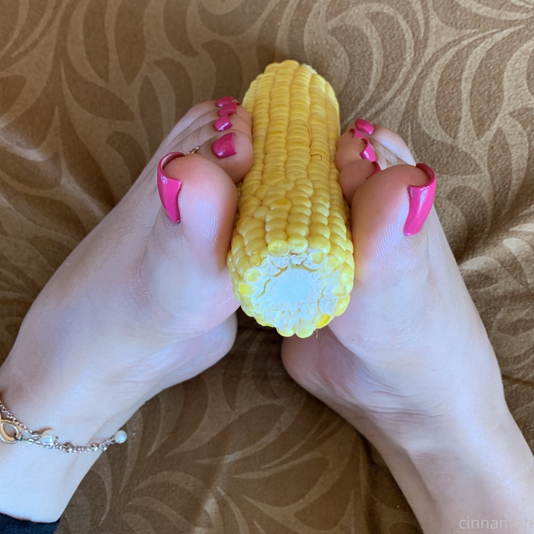 Photo by cinnamonfeet2 published on June 20,2023 15:37:22 - BestThots