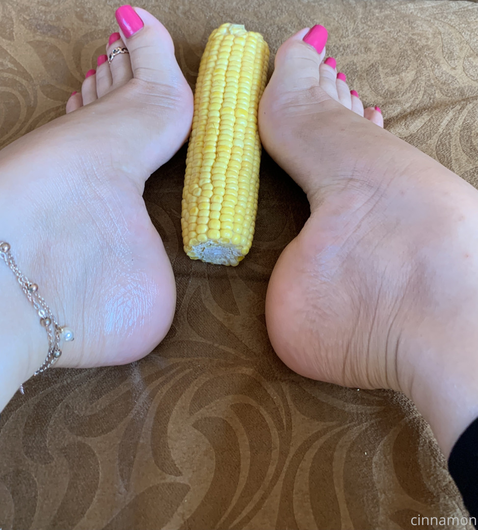 Photo by cinnamonfeet2 published on June 20,2023 15:45:09 - BestThots