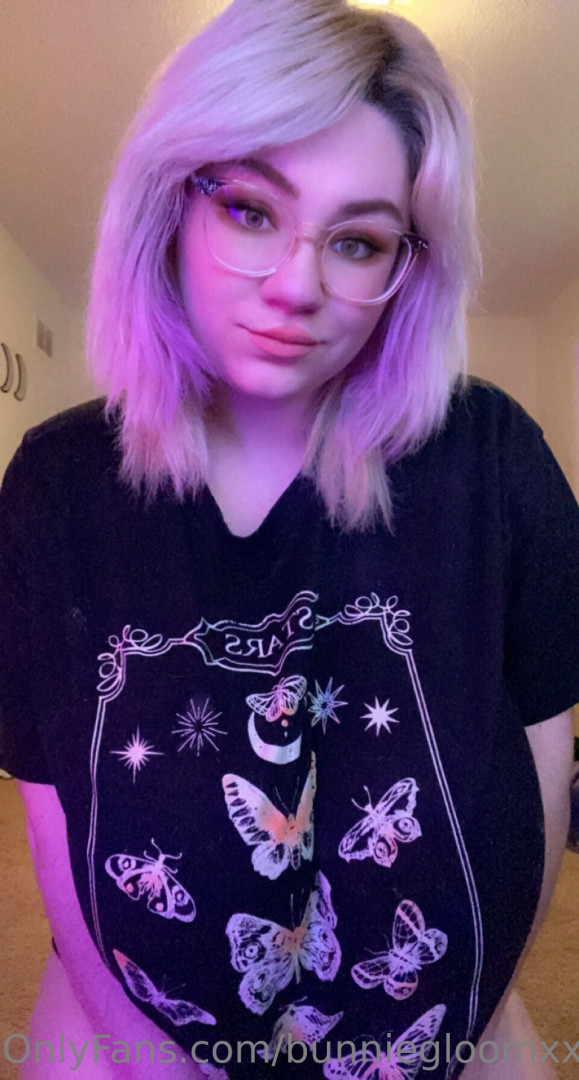 Photo by bunniegloomxx published on July 28,2023 05:27:44 - BestThots