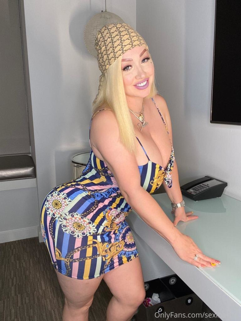 Photo by everyonelovestanya published on October 24,2023 22:20:25 - BestThots