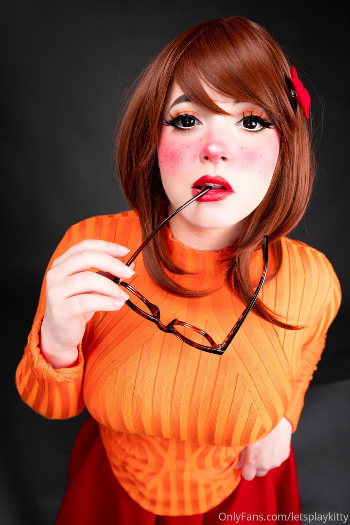 Photo by letsplaykitty published on October 13,2023 14:22:46 - BestThots