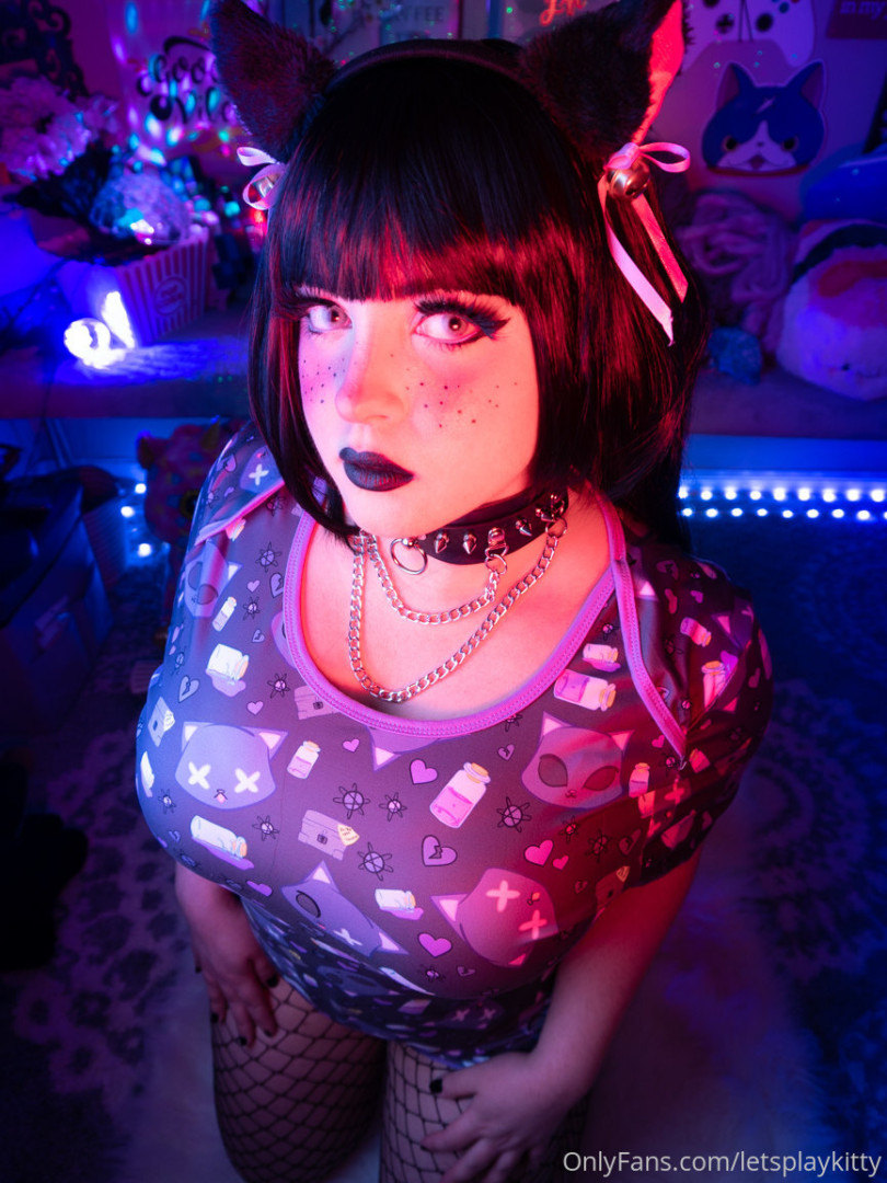 Photo by letsplaykitty published on October 13,2023 15:19:14 - BestThots