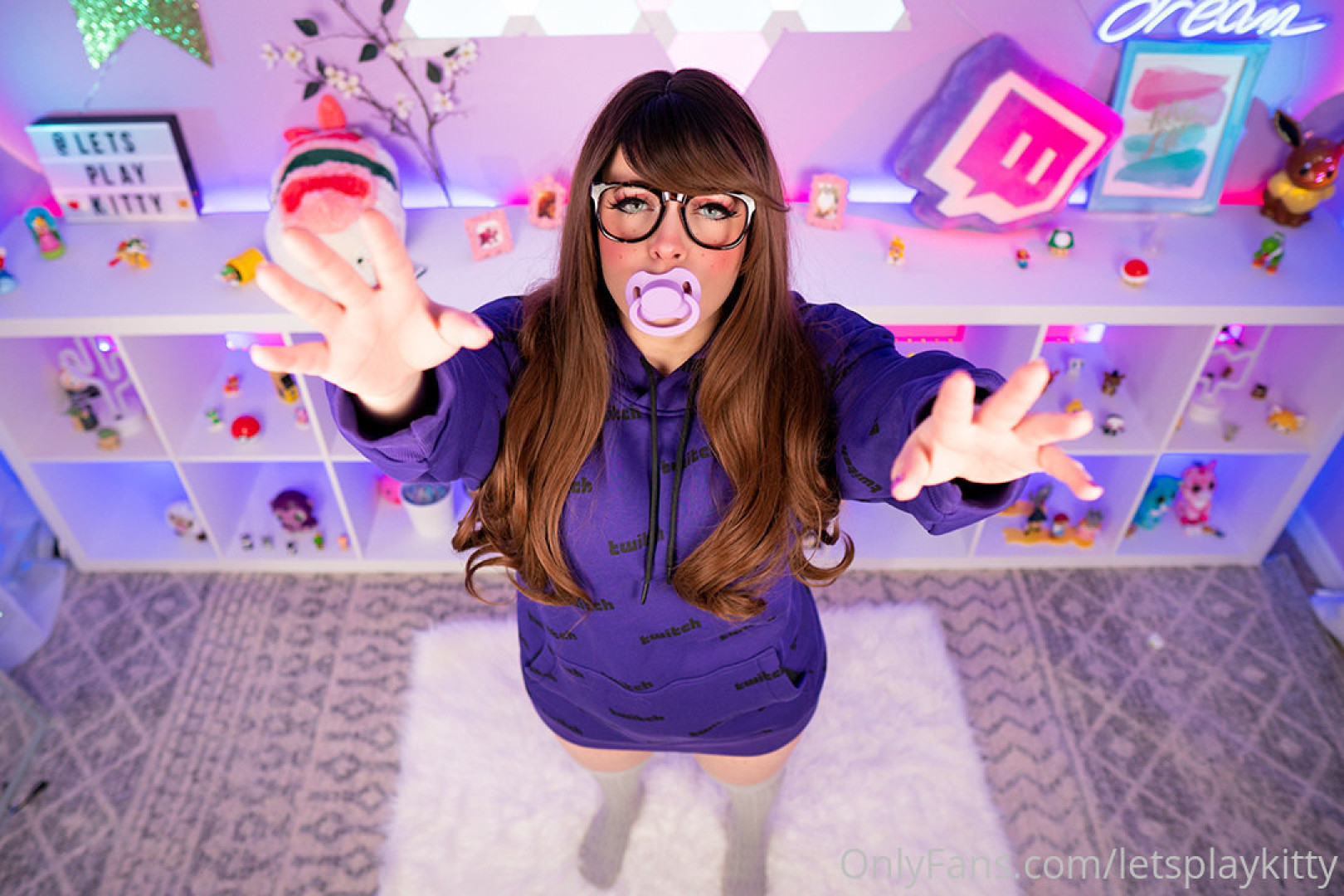 Photo by letsplaykitty published on October 13,2023 15:20:44 - BestThots