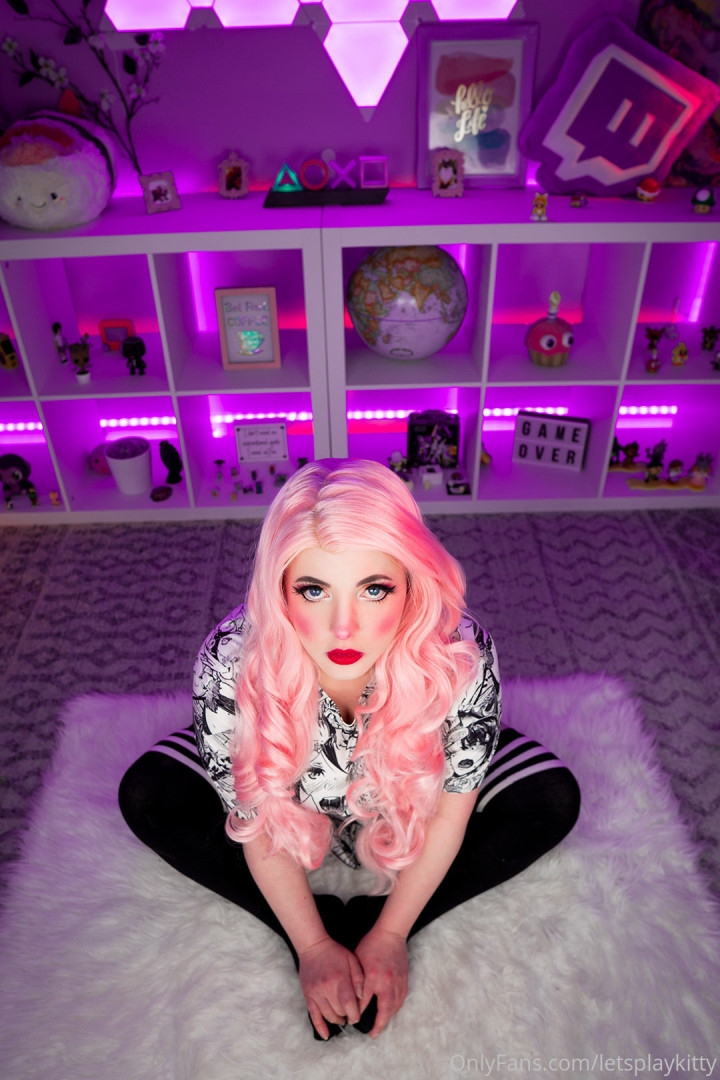 Photo by letsplaykitty published on October 13,2023 15:55:23 - BestThots