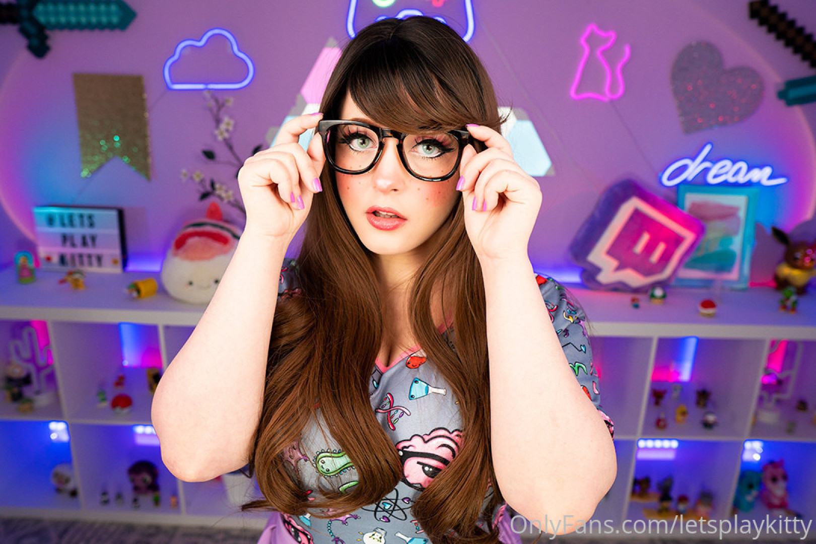 Photo by letsplaykitty published on October 13,2023 16:49:34 - BestThots