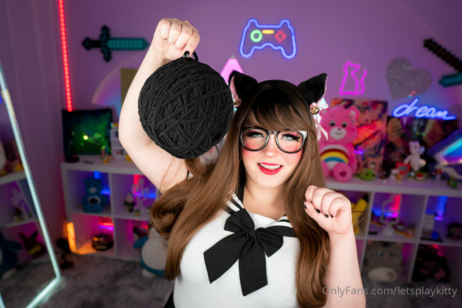 Photo by letsplaykitty published on October 13,2023 16:51:10 - BestThots
