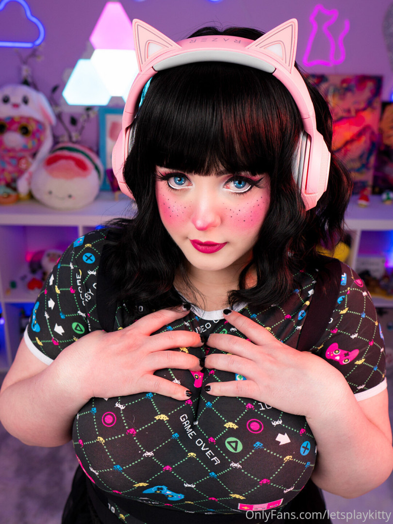 Photo by letsplaykitty published on October 13,2023 16:59:01 - BestThots