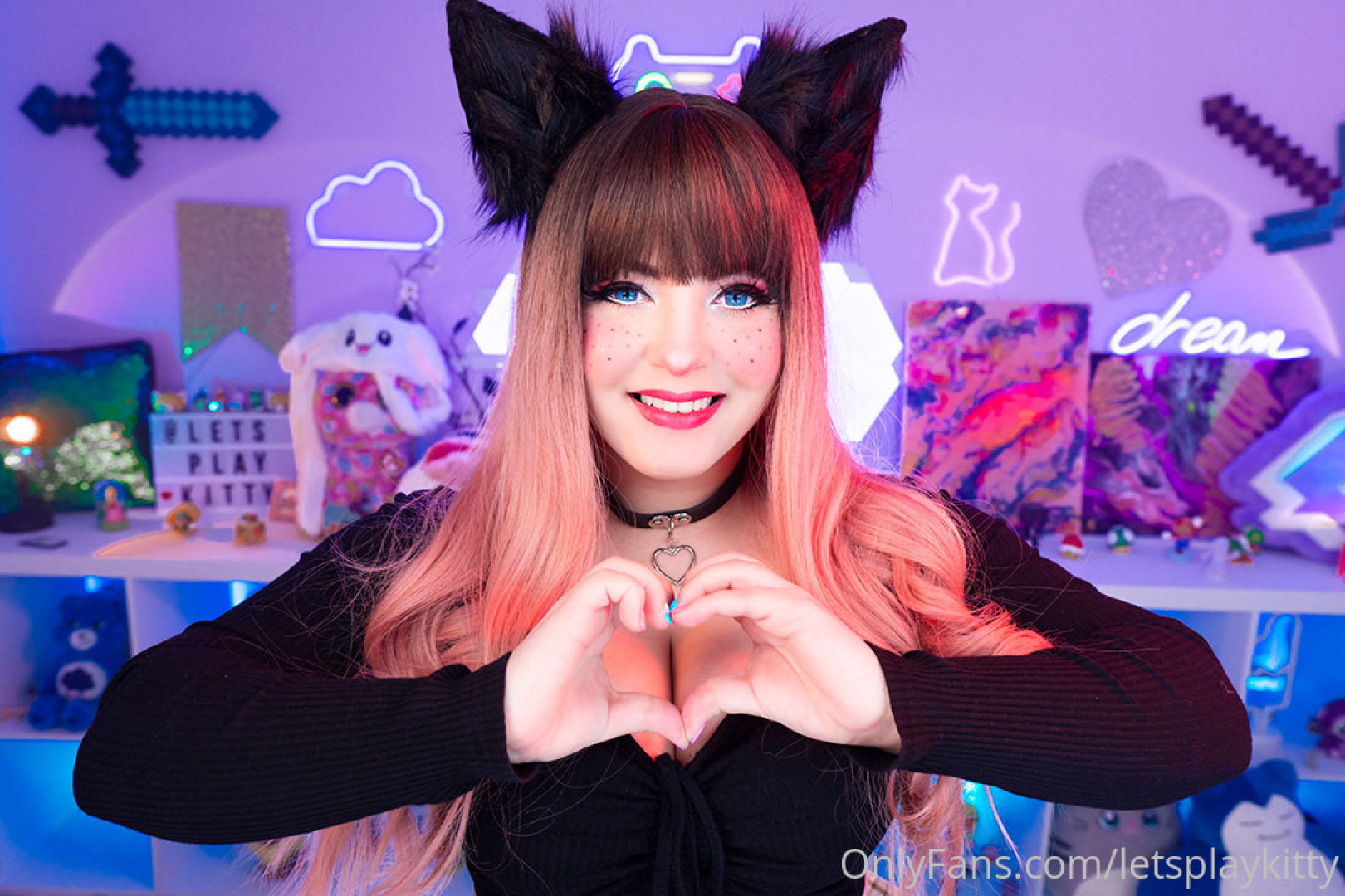 Photo by letsplaykitty published on October 13,2023 17:38:35 - BestThots