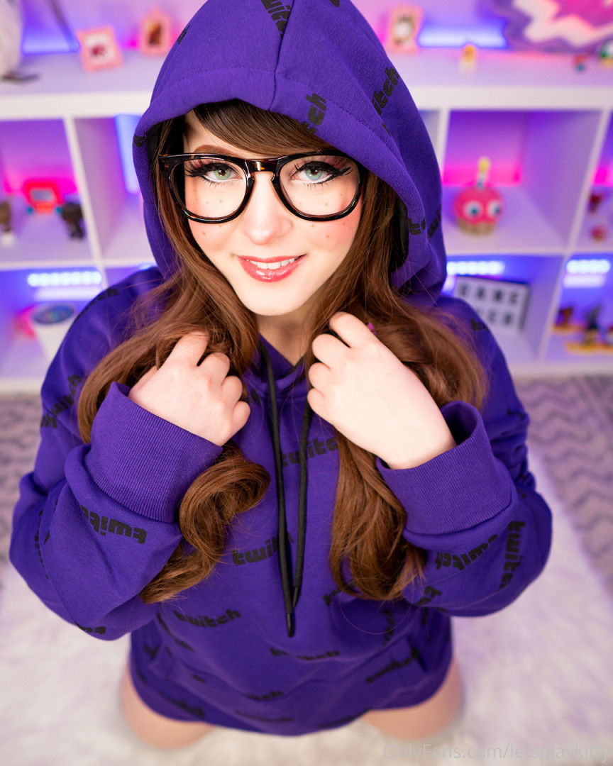 Photo by letsplaykitty published on October 13,2023 18:47:21 - BestThots