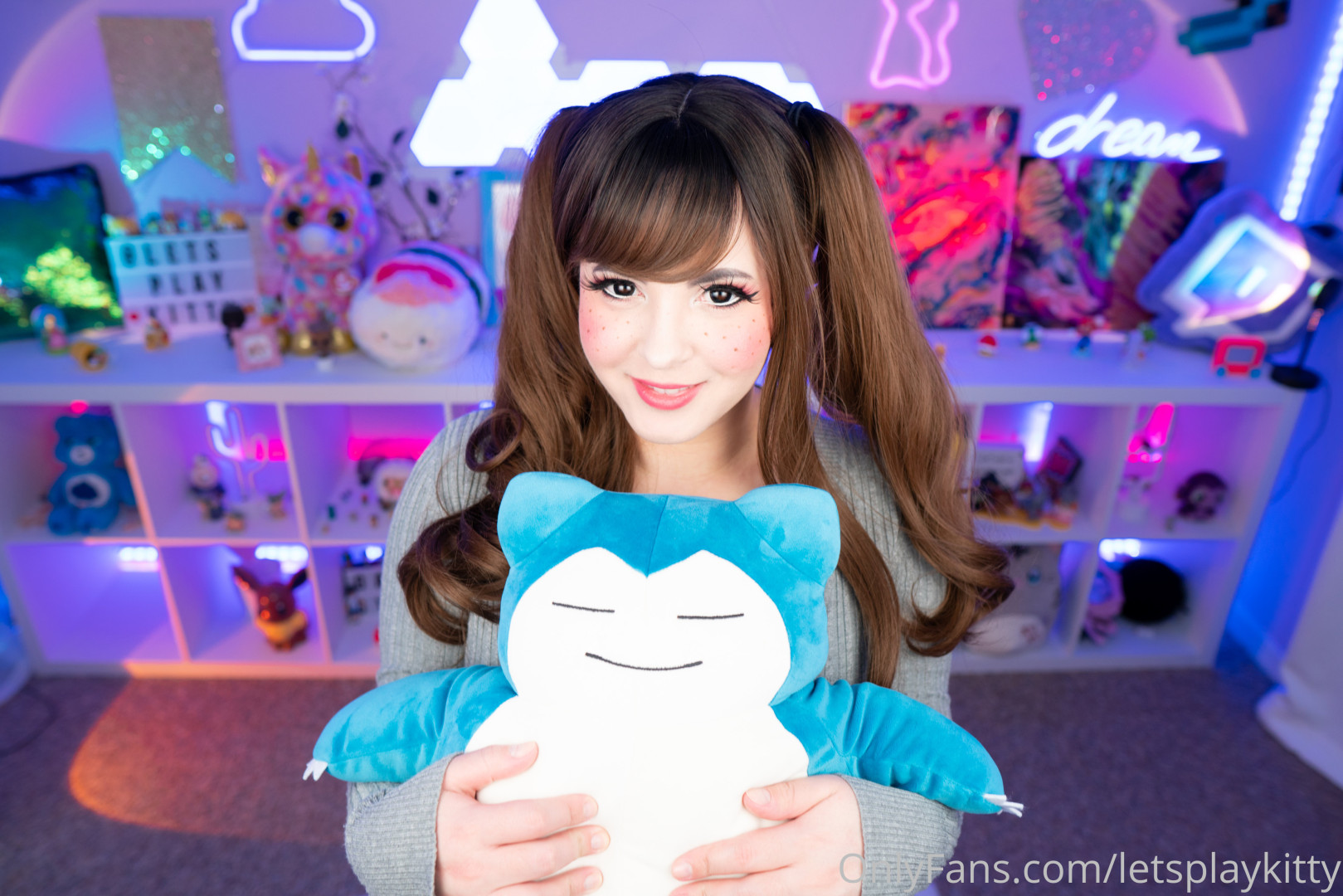 Photo by letsplaykitty published on October 13,2023 19:44:14 - BestThots