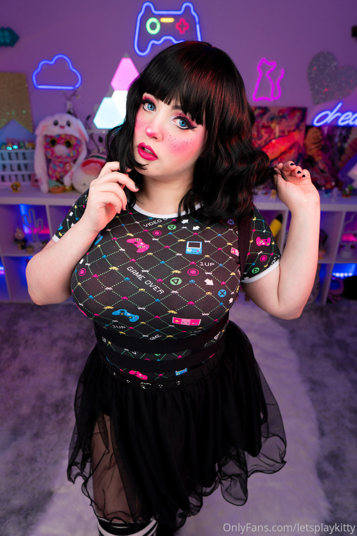 Photo by letsplaykitty published on October 13,2023 19:47:21 - BestThots