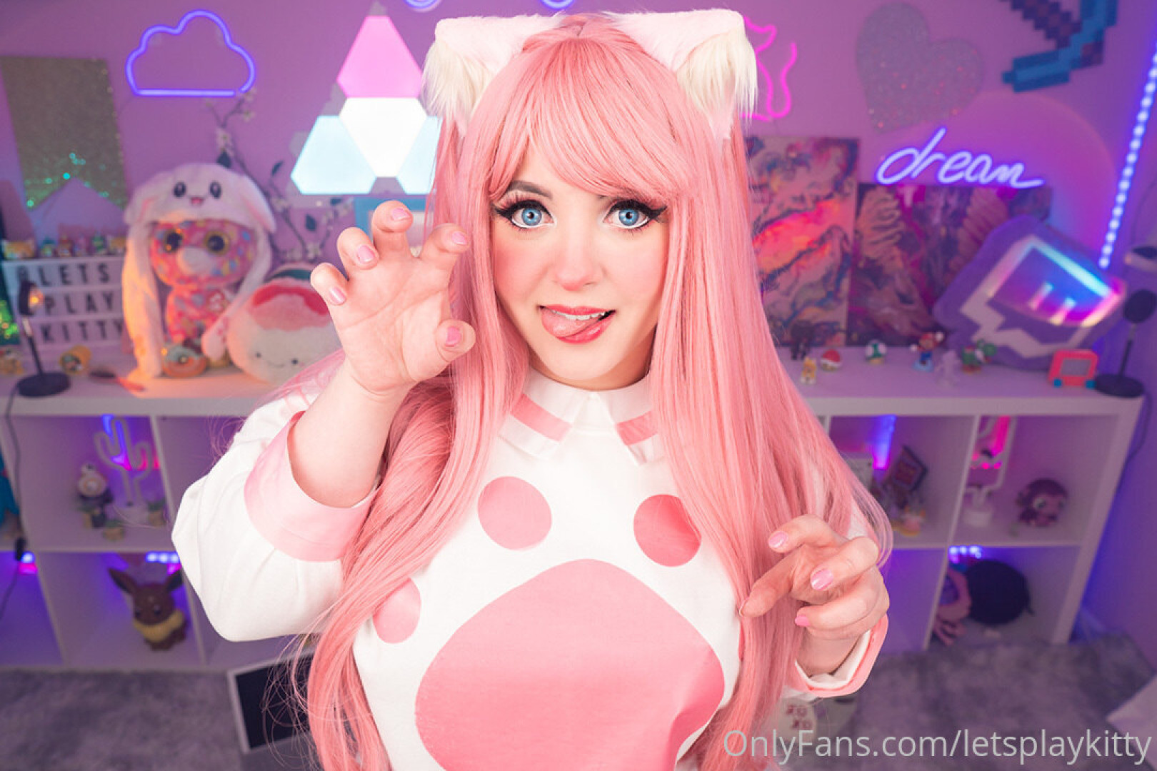 Photo by letsplaykitty published on October 13,2023 20:25:50 - BestThots
