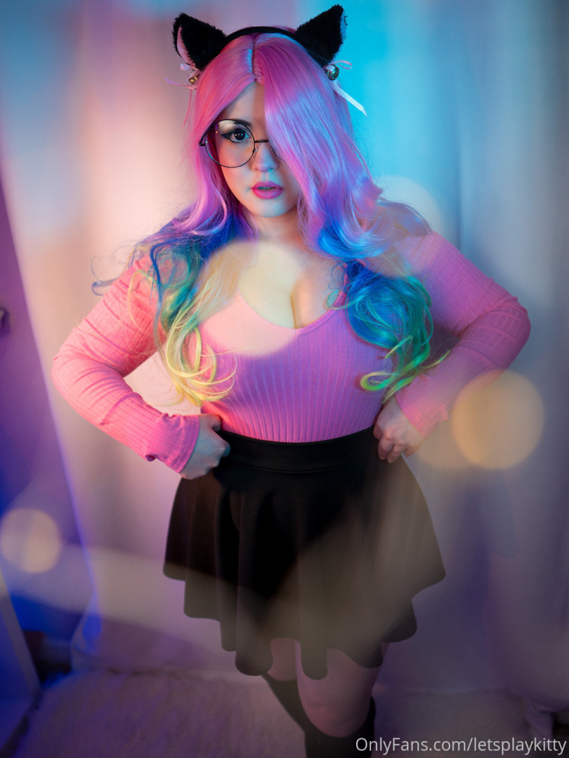 Photo by letsplaykitty published on October 13,2023 21:48:30 - BestThots