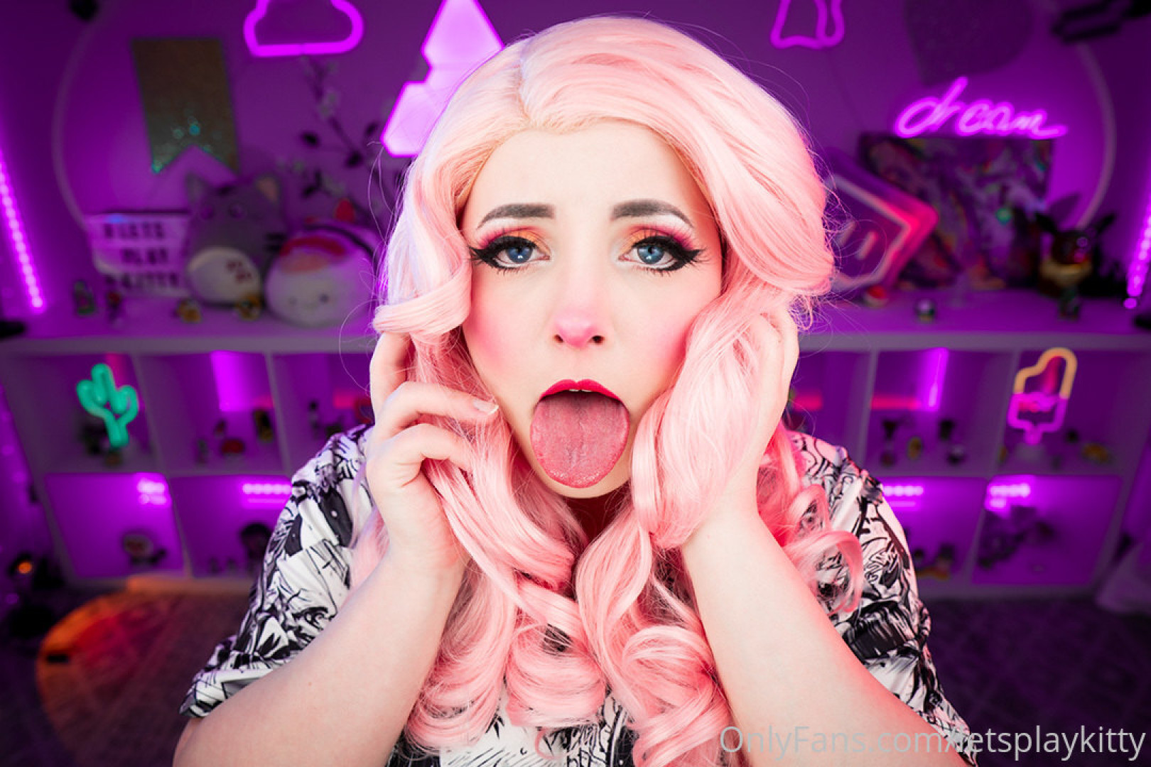 Photo by letsplaykitty published on October 13,2023 21:54:11 - BestThots