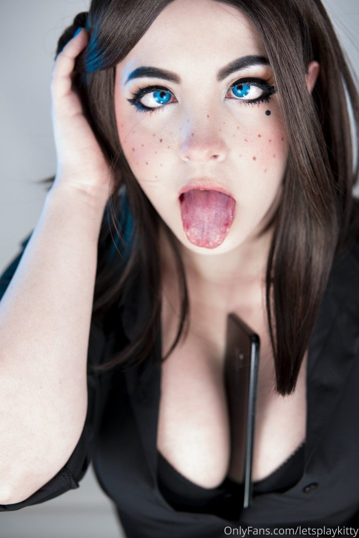 Photo by letsplaykitty published on October 13,2023 22:27:24 - BestThots