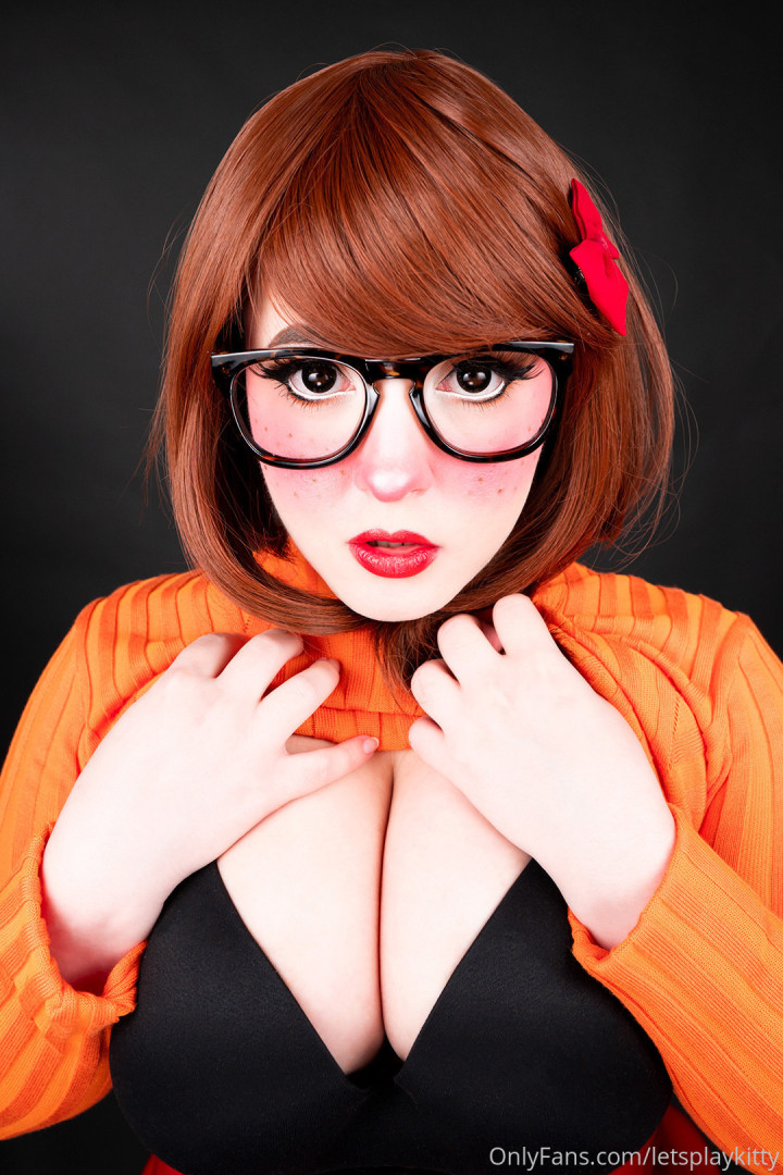 Photo by letsplaykitty published on October 13,2023 23:40:45 - BestThots
