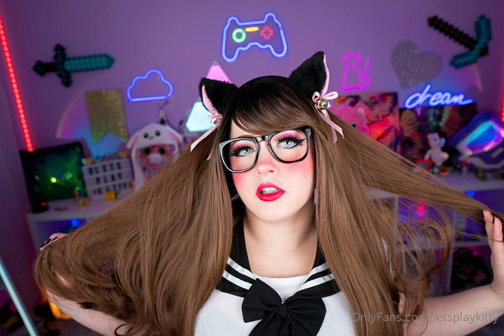 Photo by letsplaykitty published on October 13,2023 23:59:26 - BestThots
