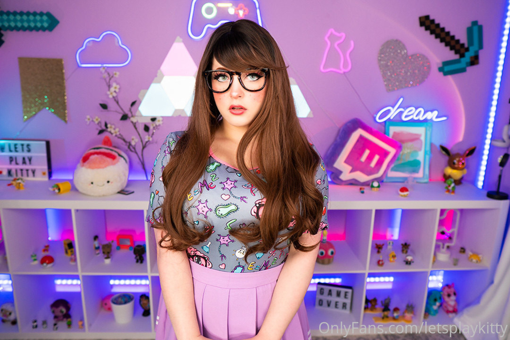 Photo by letsplaykitty published on October 14,2023 00:19:33 - BestThots