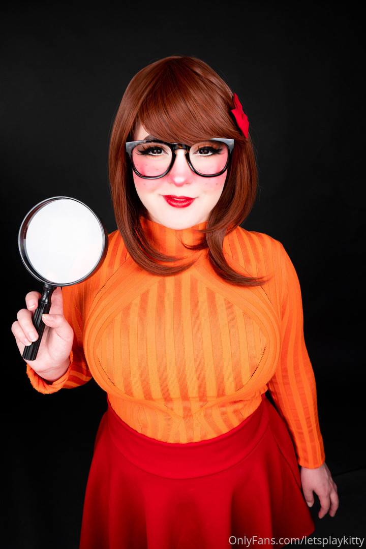 Photo by letsplaykitty published on October 14,2023 01:24:36 - BestThots