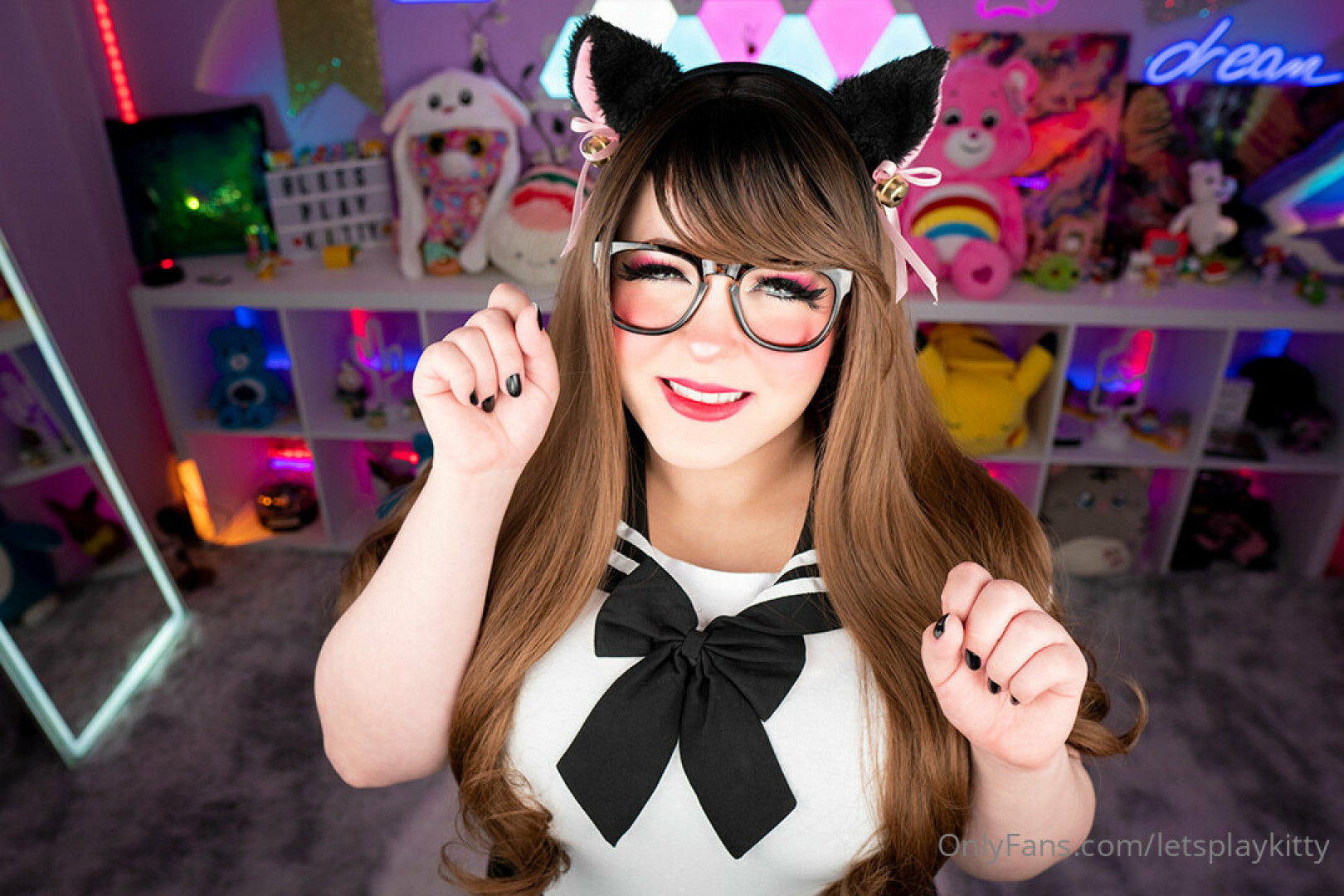 Photo by letsplaykitty published on October 14,2023 13:39:54 - BestThots