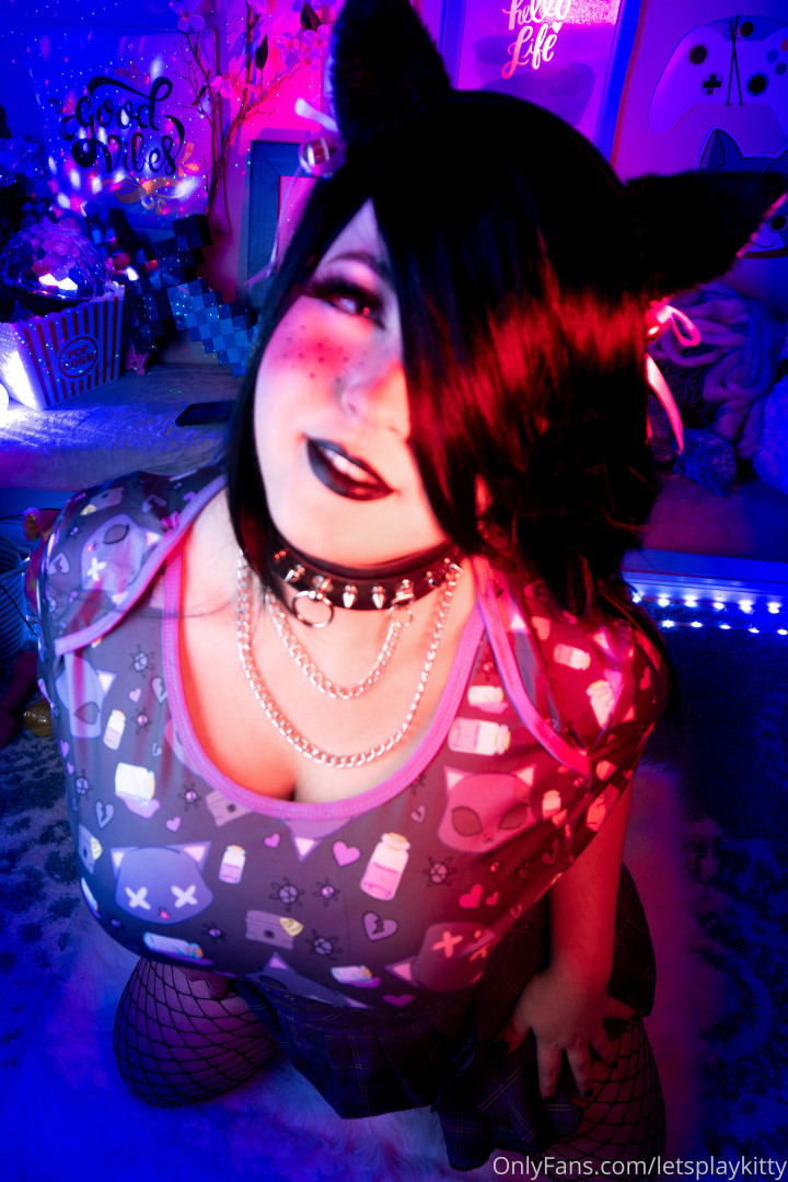 Photo by letsplaykitty published on October 14,2023 13:52:27 - BestThots