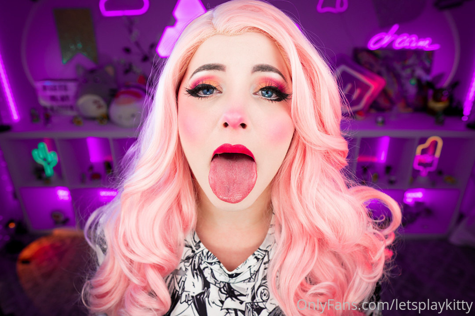 Photo by letsplaykitty published on October 14,2023 14:25:16 - BestThots